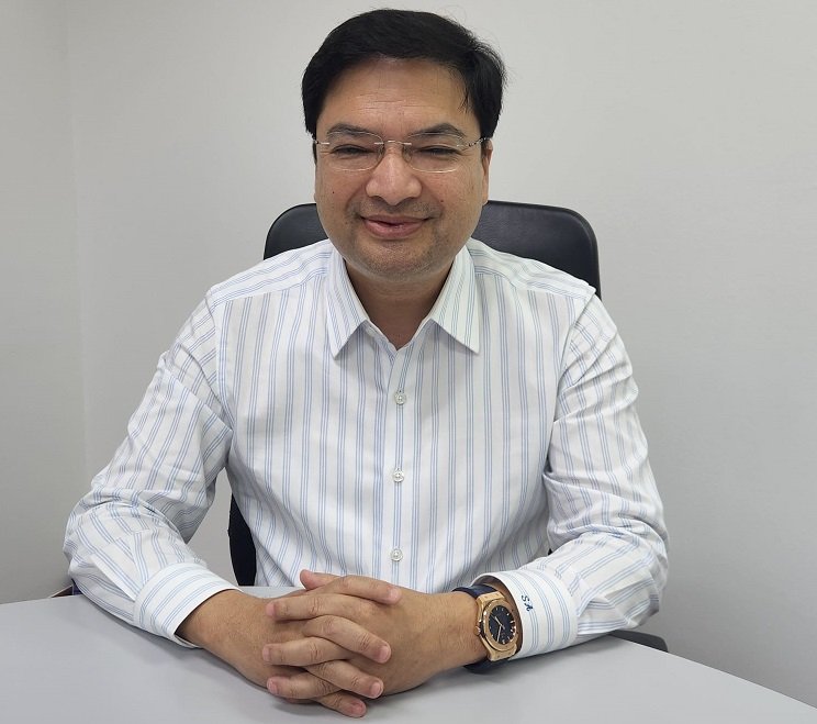 Satish Lal Acharya Singapore Biography – The Aspiring Entrepreneurs